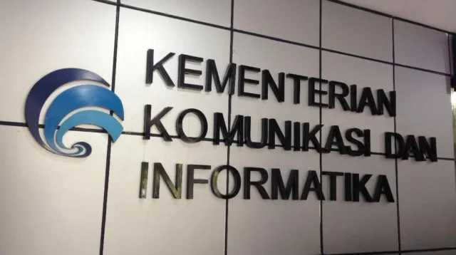 kementerian baru, era prabowo, restrukturisasi kabinet, ekonomi digital, kementerian kominfo, kementerian terpisah, kebijakan digital, kementerian tambahan, sektor digital, strategi pemerintahan, visi prabowo, ekosistem digital, perkembangan teknologi, pemimpin digital, era transformasi