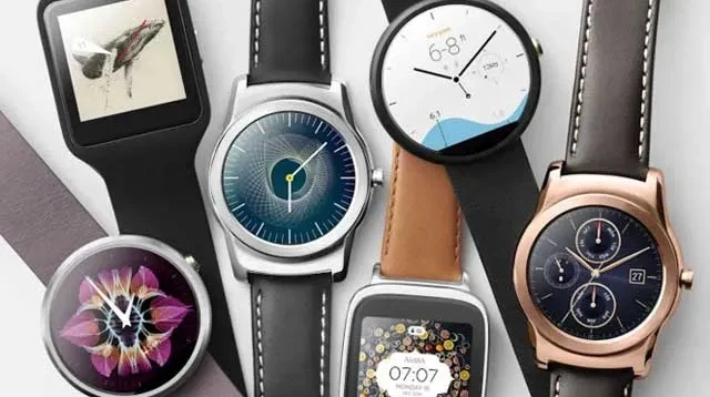 Smartwatch populer, jam tangan pintar, fitur smartwatch terbaru, cara atasi waktu salah, koneksi Bluetooth stabil, update perangkat lunak, masalah hardware smartwatch, tips merawat smartwatch, jam tangan modern, teknologi wearable.